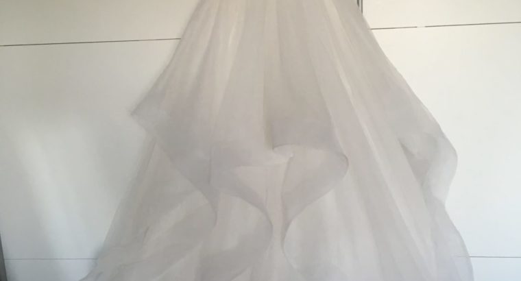Smuk og elegant brudekjole