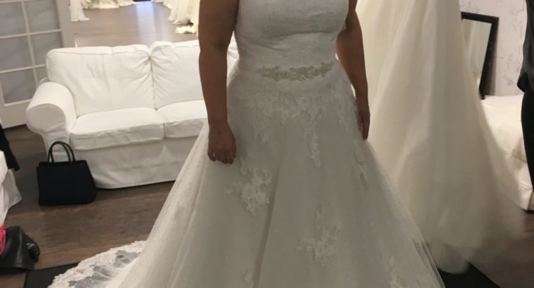 Plus size flot brudekjole fra 2018.