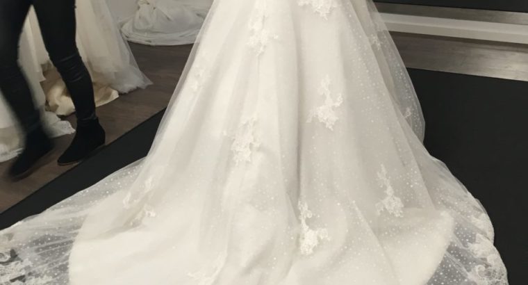 Plus size flot brudekjole fra 2018.