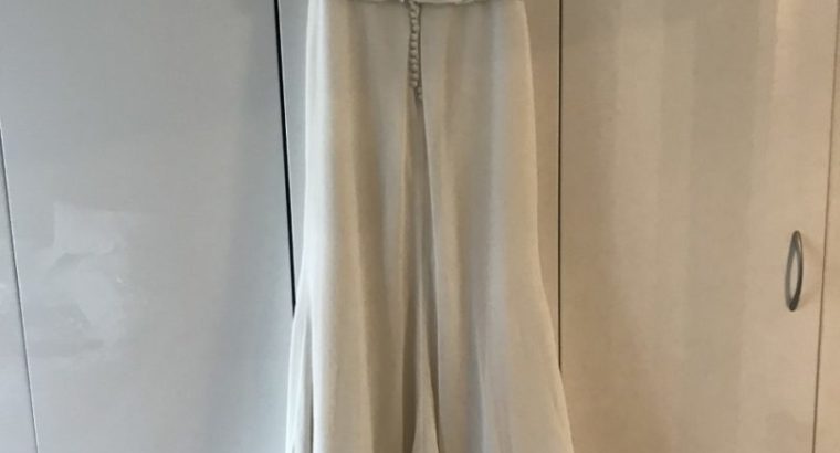 Enkel og elegant, Pure Bridal brudekjole str. 41.