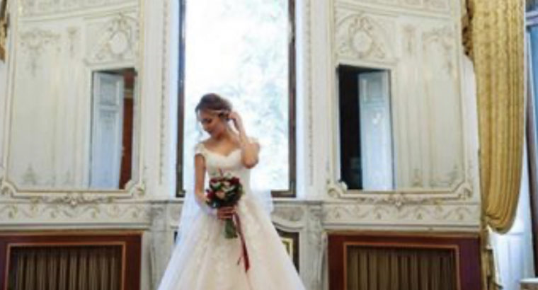 https://www.nicolespose.it/en/wedding-collections-