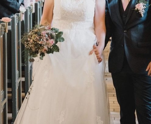 Smuk og elegant brudekjole