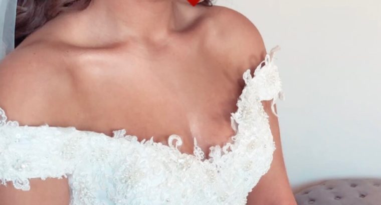 Smuk og elegant brudekjole