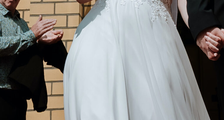 A-Line chiffon & lace wedding dress in white